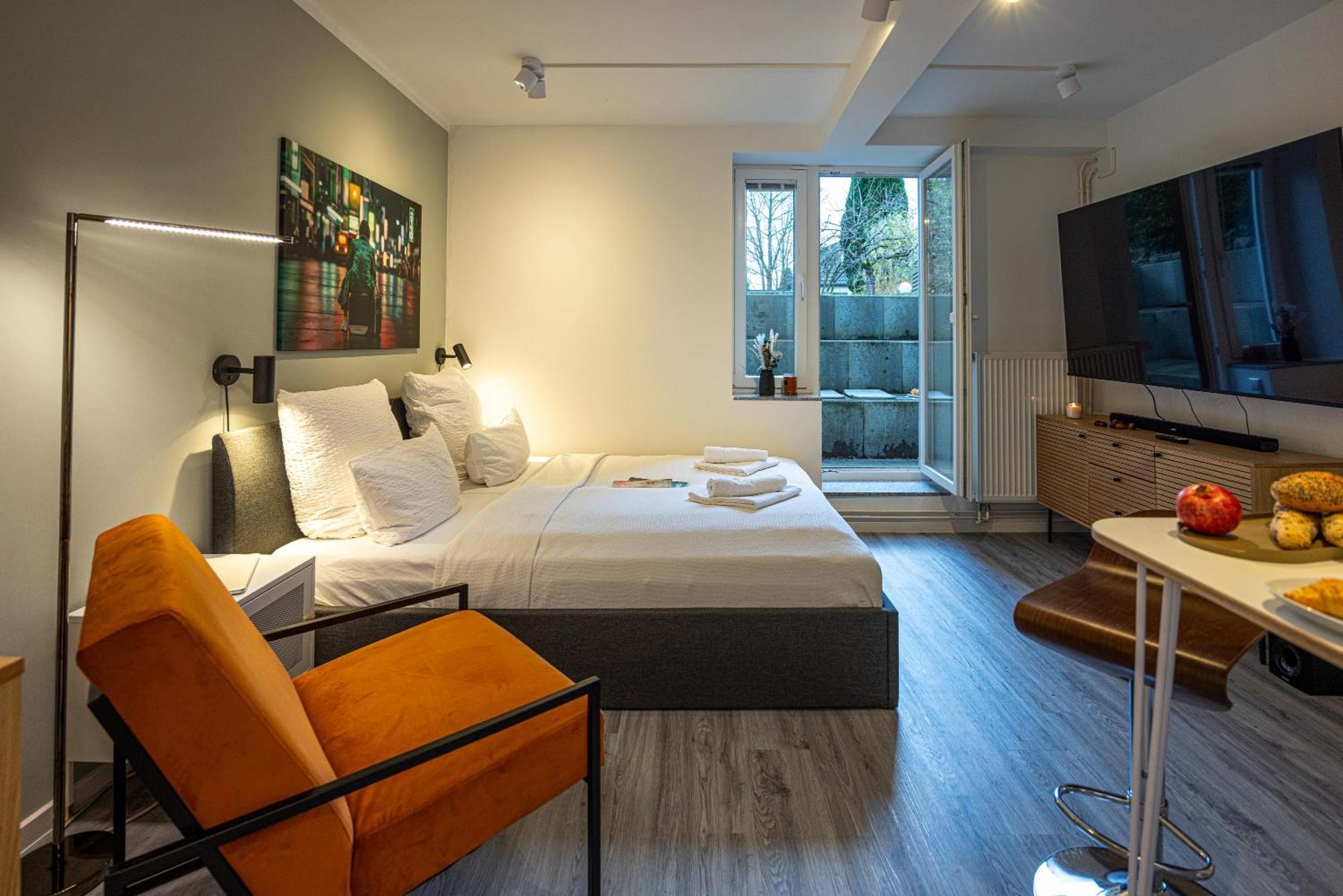 Have-A-Nice-Stay - Souterrain, Kino An Der Natur, U-Bahn Nach Hamburg 400M - Baecker & Restaurants 500M - Lidl 800M - Zentrum 1,5Km أرينسبورغ المظهر الخارجي الصورة